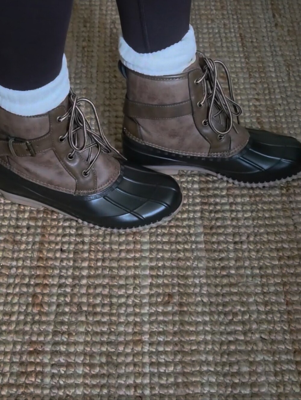 Madden Girl Lacee Duck Boots Brown Flannel Lined Winter Rain Waterproof